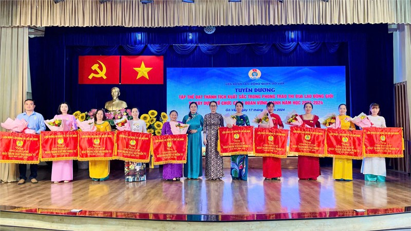 Ngày 17/10/2024, Chúc mừng Công đoàn cơ sở Trường THCS An Nhơn được Liên đoàn lao động Thành phố Hồ Chí Minh tặng cờ thi đua công đoàn cơ sở hoàn thành xuất sắc nhiệm vụ năm học 2023-2024.
