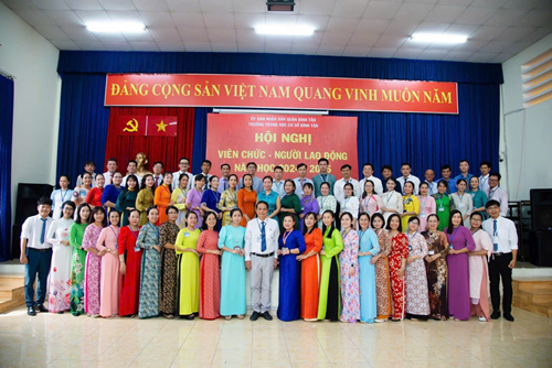 Hội nghị viên chức - người lao động năm học 2024 - 2025