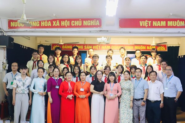 Họp mặt đội tuyển học sinh giỏi dự thi Học sinh giỏi cấp Quận năm học 2024–2025