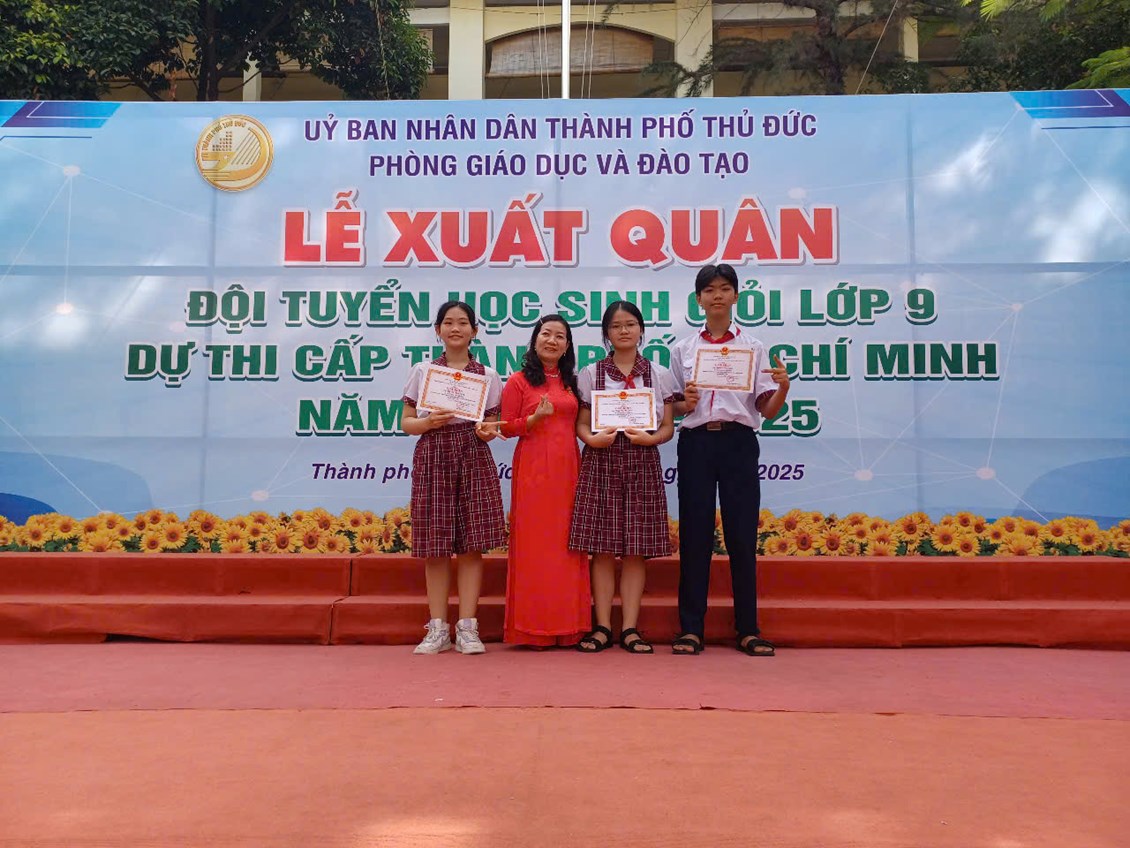 Lễ Xuất Quân Học Sinh Giỏi Năm học: 2024-2025.