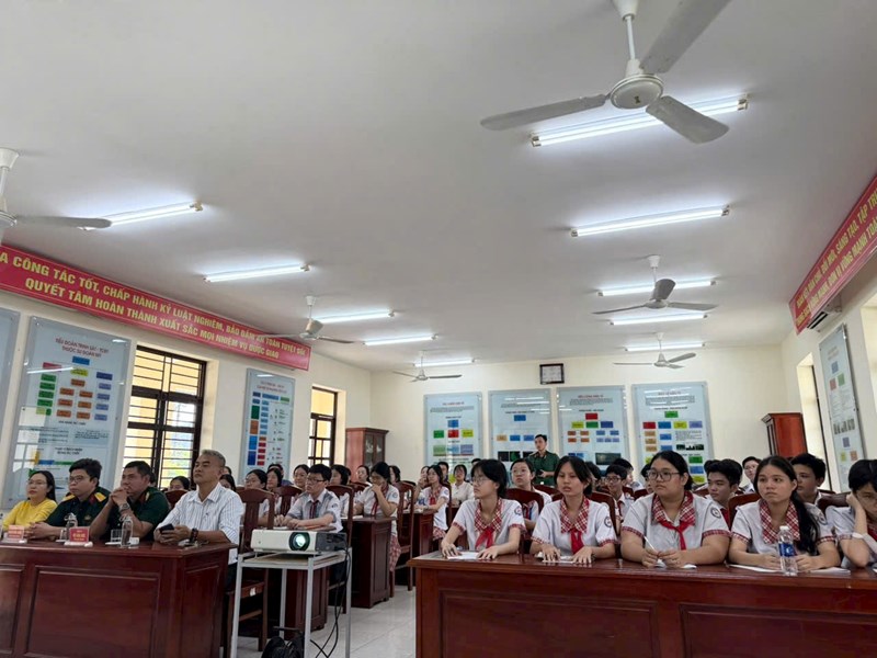 Lịch công tác tuần 16 - Học kỳ 1 (Từ ngày 23/12/2024 đến ngày 28/12/2024)