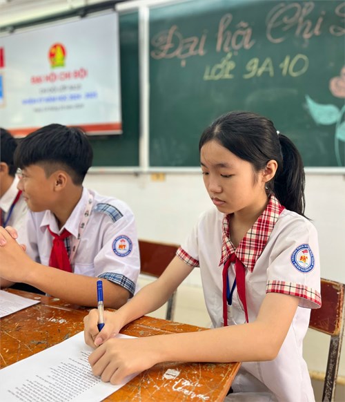 Gương mặt điển hình của dự án “Doanh nhân nhí” lớp 9A10