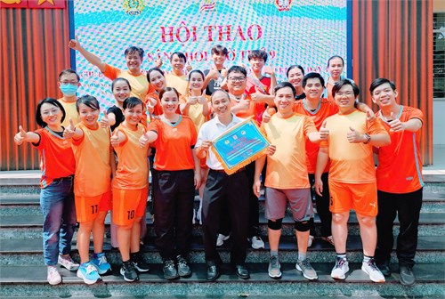 Công đoàn viên trường THCS Hùng Vương tham gia Hội thao Sân chơi giờ thứ 9