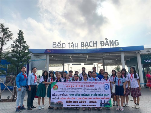 Ngày 20/10/2024, Liên đội trường THCS Lam Sơn kết hợp với các Liên đội trường bạn tổ chức hành trình  Em yêu Thành phố em  Chủ đề  Sông Sài Gòn bằng xe bus tàu sông   và Hành trình đến với địa chỉ đỏ, bảo tàng, di tích lịch sử  Em yêu Thành phố của em - Em yêu Bình Thạnh của em  đến cột Thủ ngữ, Bảo tàng Thành phố Hồ Chí Minh lồng ghép kỹ năng chỉ huy đội và giao lưu, khám phá Sân chơi tìm hiểu về Bác Hồ kính yêu.