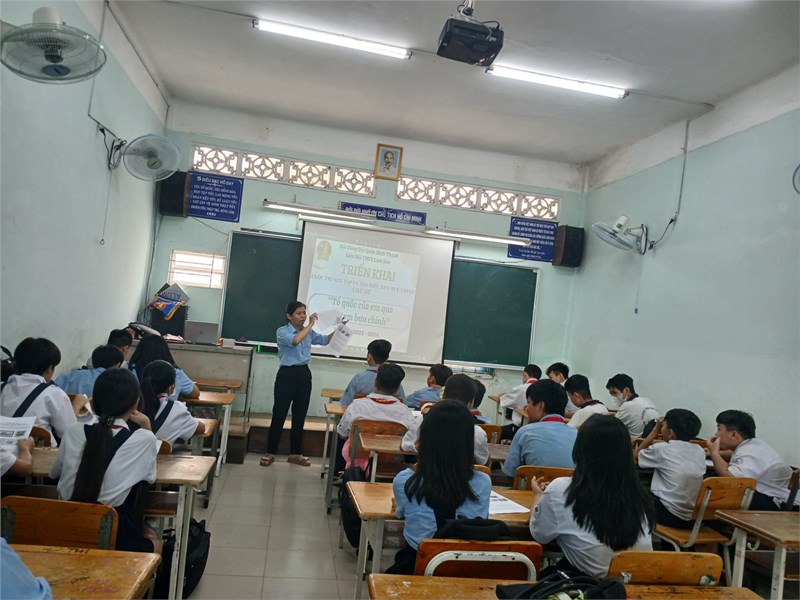 Triển khai cuộc thi sưu tập tem bưu chính chủ đề  Tổ quốc của em qua con bưu chính 