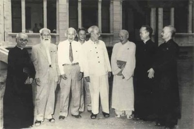 Giới thiệu câu chuyện về Bác Hồ - Mẩu chuyện thứ 34: Người Công giáo ghi ơn Bác Hồ