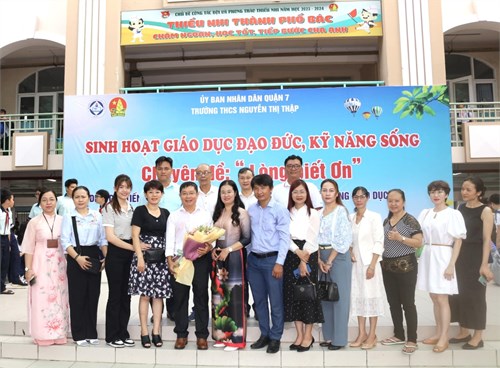 Sinh hoạt giáo dục đạo đức và kỹ năng sống. Chuyên đề “ LÒNG BIẾT ƠN”.