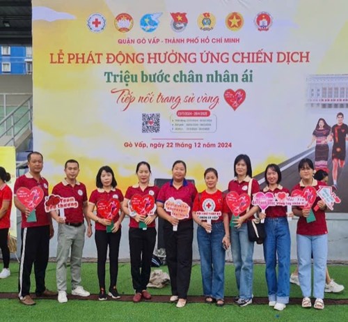 Sáng ngày 22 tháng 12 năm 2024 Trường THCS Nguyễn Văn Nghi tham gia chương trình Lễ phát động hưởng ứng chiến dịch  Triệu bước chân nhân ái - Tiếp nối trang sử vàng 