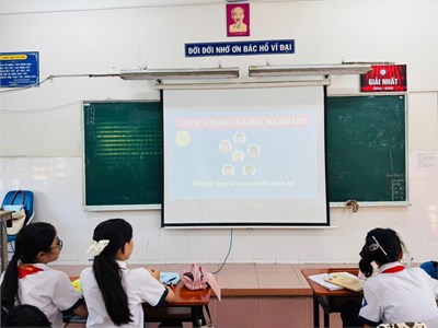 Chuyên đề: “an toàn trên không gian mạng – sử dụng mạng xã hội hiệu quả”