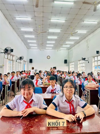 Về việc triển khai Kế hoạch đào tạo, bồi dưỡng cán bộ, công chức, viên chức của Thành phố Hồ Chí Minh năm 2025