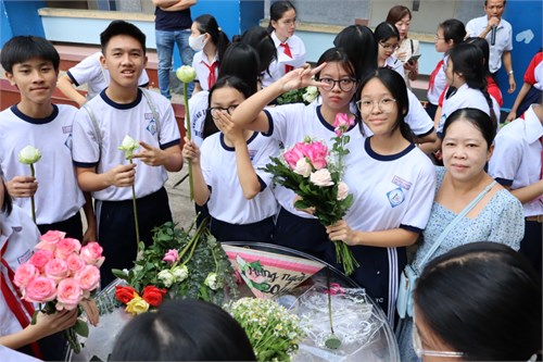 Thông báo kết quả hội thi  Cắm hoa tri ân Thầy Cô chào mừng ngày Nhà Giáo Việt Nam 20/11  - Năm học 2024 - 2025