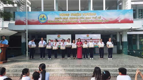 Hình ảnh sơ kết thi đua HKI