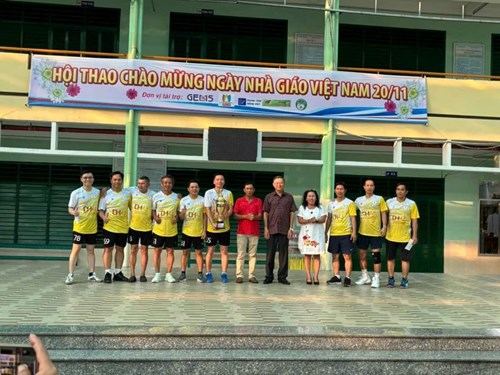 Hội thao Chào mừng kỷ niệm 42 năm ngày Nhà giáo Việt Nam 20/11 - môn bóng chuyền - Giải Vô địch.