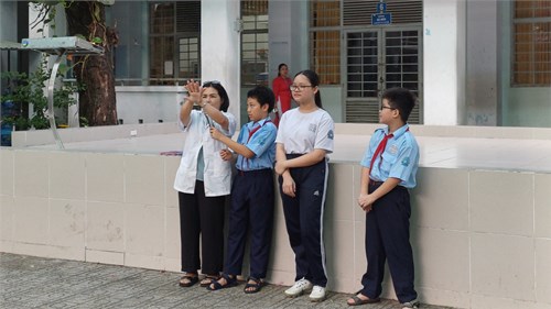 Truyền thông y tế học đường “Hướng dẫn vệ sinh tay đúng cách”