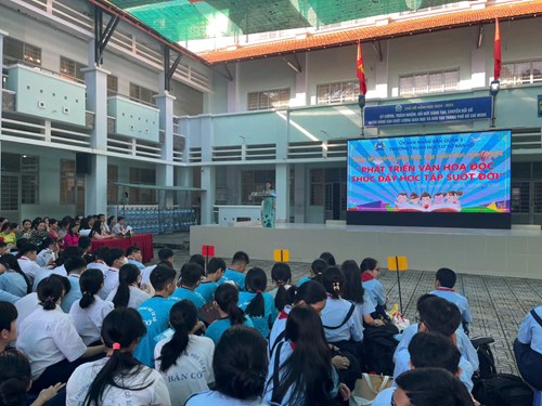 Trường THCS Bàn Cờ hưởng ứng Tuần lễ hưởng ứng học tập suốt đời năm 2024 ngành giáo dục Thành phố