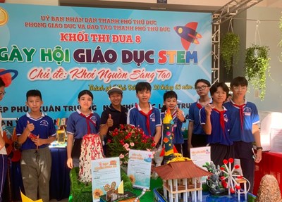 Học sinh trường THCS Bình Chiểu tham gia ngày hội Giáo dục Stem