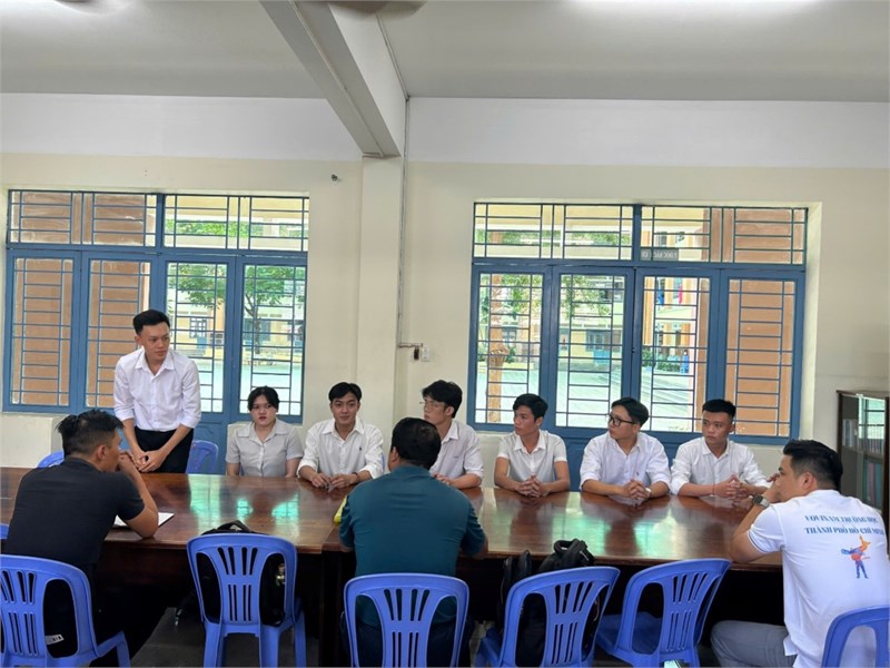 Tổ giáo dục thể chất chào đón sinh viên trường đại học sư phạm tdtt thành phố hồ chí minh về thực tập