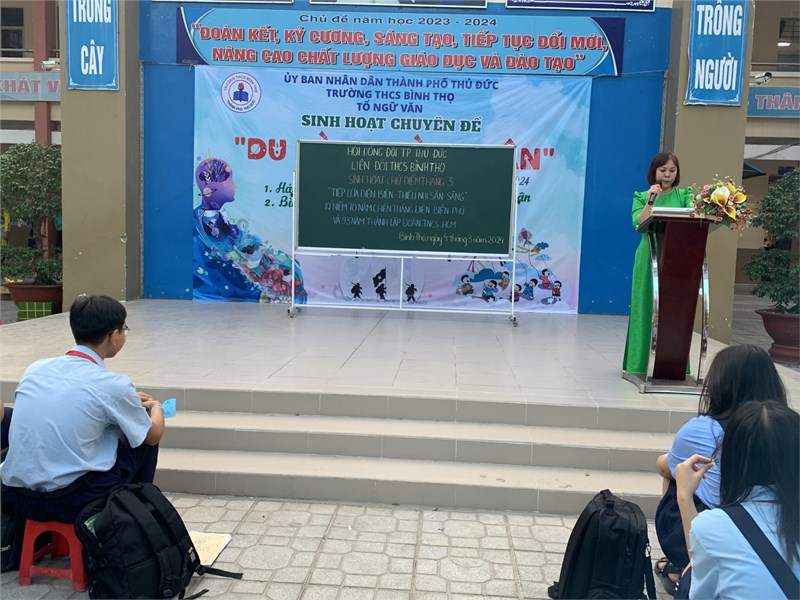 Sáng ngày 04/03/2024 Liên đội THCS Bình Thọ tổ chức sinh hoạt chủ điểm tháng 3  Tiếp lửa Điện Biên - Thiếu nhi sẵn sàng  kỉ niệm 70 năm Chiến thắng Điện Biên Phủ và 93 năm thành lập Đoàn TNCS Hồ Chí Minh