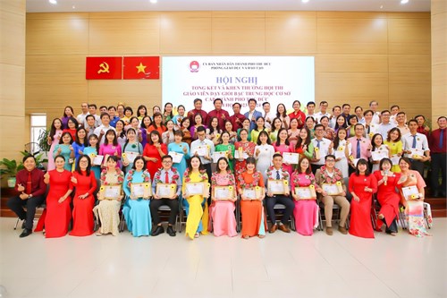 Thực hiện kế hoạch năm học, vào sáng ngày 06/4/2024 tại trường THCS Trần Quốc Toản 1, Phòng Giáo dục và Đào tạo thành phố Thủ Đức đã tổ chức Hội nghị tổng kết và khen thưởng Hội thi Giáo viên dạy giỏi bậc THCS cấp thành phố Thủ Đức năm học 2023 - 2024