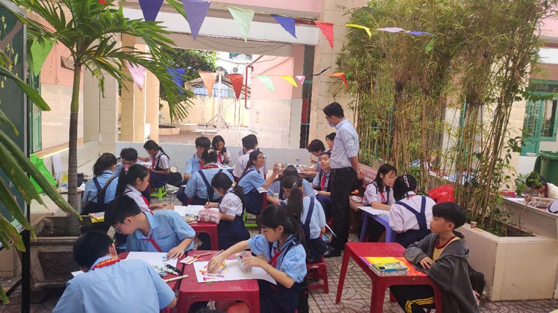 Hội thi  Vẽ tranh chủ đề về sách  năm học 2024 - 2025.