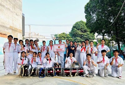 Chúc Mừng Đội Nghi Thức Đã Xuất Sắc Đạt Giải Nhì Bảng B Khối THCS. Hội Thi Âm Vang Tiếng Kèn Đội Ta.