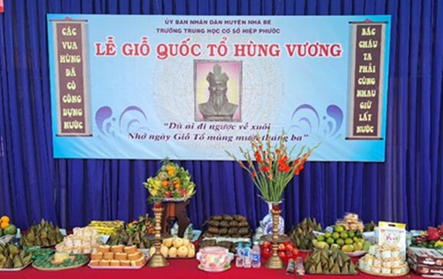 Nghỉ lễ Giỗ Quốc Tổ Hùng Vương