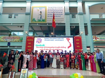 Chuyên đề “Âm nhạc và trang phục truyền thống một số dân tộc của Việt Nam”