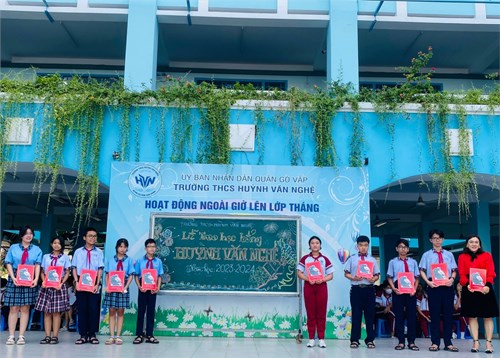 Ngày 18 tháng 03 năm 2024, Trường Trung học cơ sở Huỳnh Văn Nghệ tổ chức lễ trao học bổng  Huỳnh Văn Nghệ  - Năm học 2023-2024
