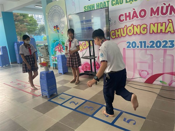 Thao giảng chuyên đề tháng 01/2024 - Toán 7 - Bài: Hoạt động thực hành và trải nghiệm  Nhảy theo xúc xắc  (Giáo viên: Thầy Phạm Tuấn An)