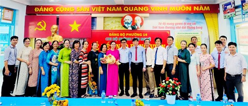 Lễ kết nạp Đảng viên - Đồng chí Đào Ngọc Hồng Liên
