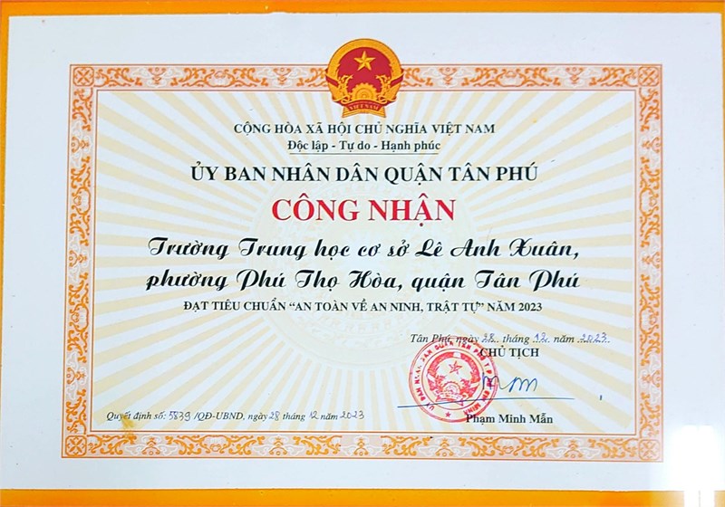 Trường THCS Lê Anh Xuân đạt tiêu chuẩn  An toàn về an ninh trật tự  năm 2023