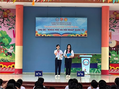 Sinh hoạt tổ toán năm học 2024-2025
