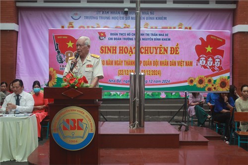Sinh hoạt dưới cờ tuần 16 năm học 2024 - 2025
