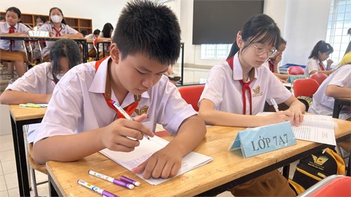 Thông báo về việc thu học phí và các khoản năm học 2024-2025 - Khối 7