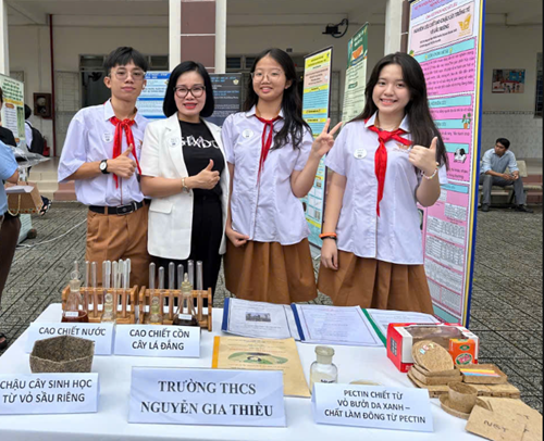 Chúc mừng các em học sinh đạt giải cuộc thi khoa học kỹ thuật cấp Thành phố năm học 2024-2025