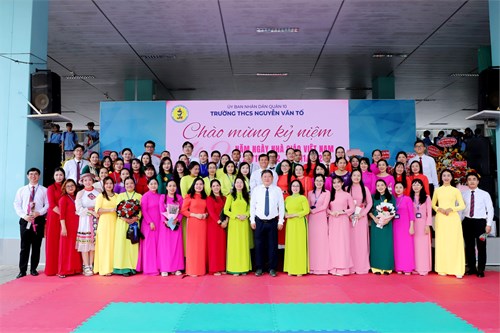 Chào mừng kỷ niệm 42 năm ngày Nhà giáo Việt Nam (20/11/1982 - 20/11/2024)