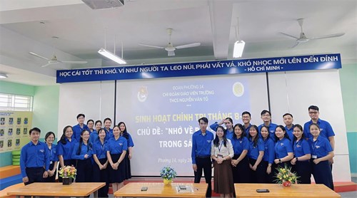 Sinh hoạt chính trị tháng 8-9, Chủ đề: “Nhớ về Bác - Lòng ta trong sáng hơn”.