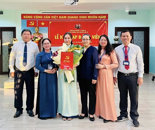 Lễ kết nạp đảng viên