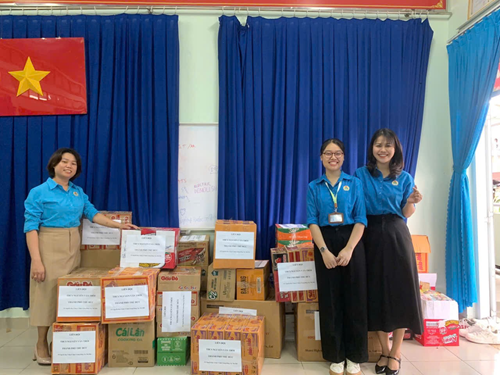 Hội thu  góp yêu thương sẽ chia hạnh phúc 