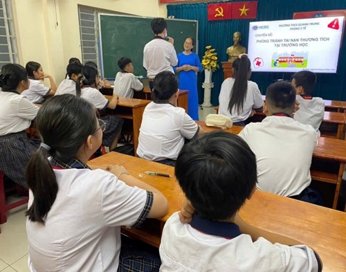 Trường THCS Quang Trung tổ chức chuyên đề “Phòng chống tai nạn thương tích trong trường học” vào ngày 28/10/2024