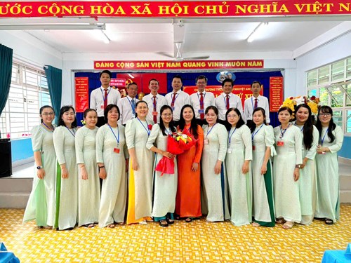 Đại hội chi bộ trường thcs sương nguyệt anh lần thứ xiii nhiệm kỳ 2025-2027