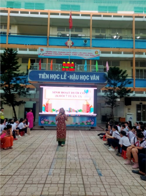Nội dung Sinh hoạt dưới cờ tuần 12 của Hoạt động trải nghiệm, hướng nghiệp