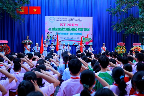 Kỷ niệm 41 năm ngày nhà giáo việt nam (21/11/1982-20/11/2023) bài 6