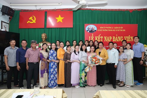 Lễ kết nạp đảng viên