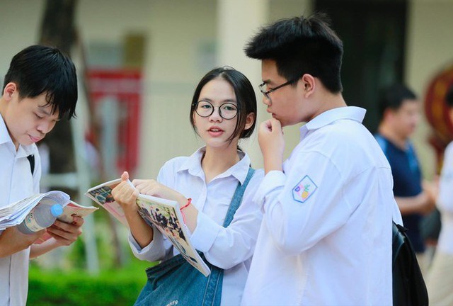 Phó Thủ tướng chỉ đạo sớm công bố phương án tuyển sinh lớp 10