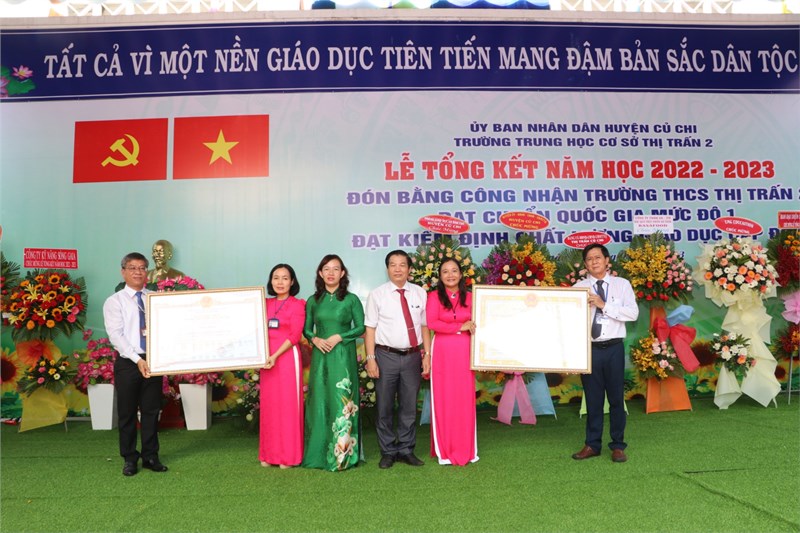 Lễ đón bằng công nhận đạt Chuẩn quốc gia cấp độ 1, đạt kiểm định chất lượng giáo dục mức độ 2 - Năm 2023