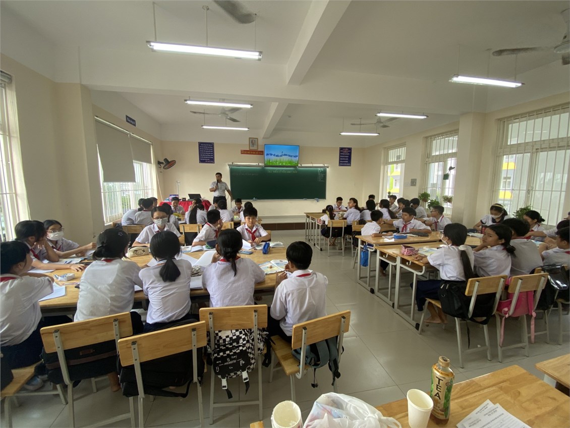 Thao giảng môn Toán tháng 12 / 2023