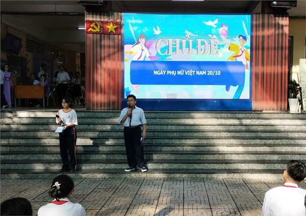 Trường THCS Tôn Thất Tùng thực hiện tiết Hoạt động trải nghiệm, hướng nghiệp với chủ đề  Ngày Phụ Nữ Việt Nam 20/10 , năm học 2024 - 2025
