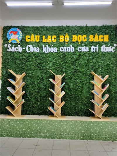 Hãy vào Thư viện sách mở trường Trần Phú