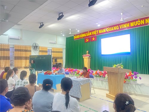 HỘI NGHỊ CHA MẸ HỌC SINH KHỐI LỚP 9 - Tư vấn tuyển sinh vào lớp 10